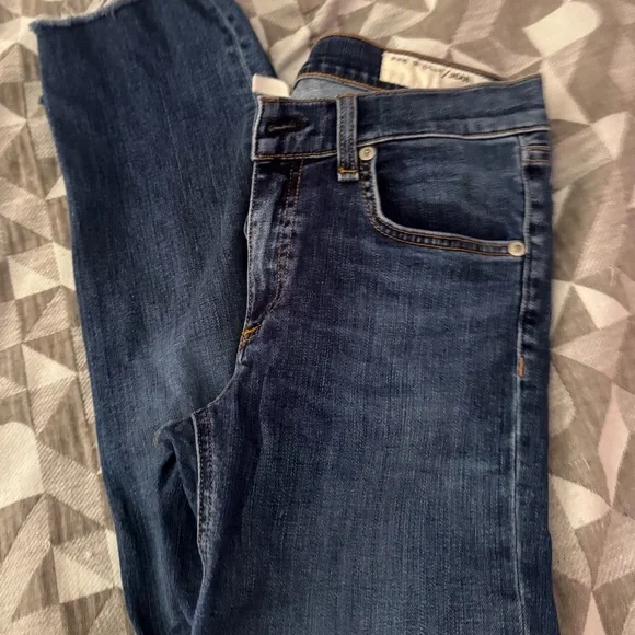 Cropped Rag & Bone Jeans - Picture 3 of 3